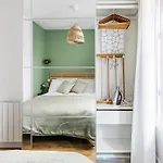 Confortable Cocon Centre Apartment